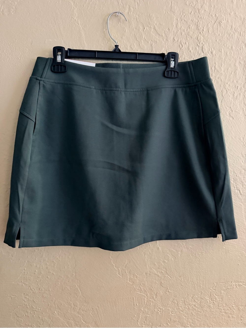 32 Degrees Dark Green Athletic Skort